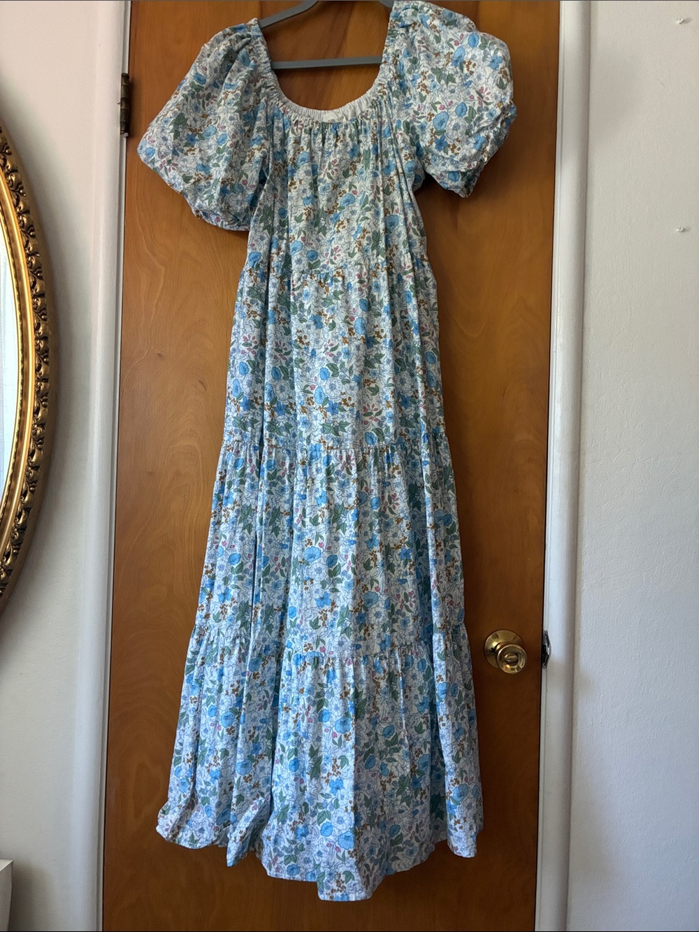 Hyacinth House floral puff sleeve maxi dress